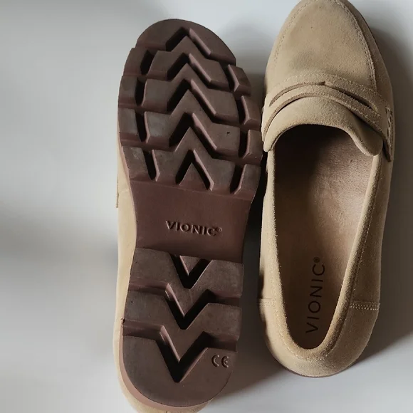 Vionic Tan Suede Penny Loafers Comfort Orthotic Slip On Flats - Picture 9 of 10